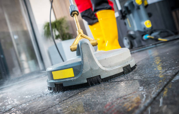 Best Concrete Pressure Washing  in Center Point, TX